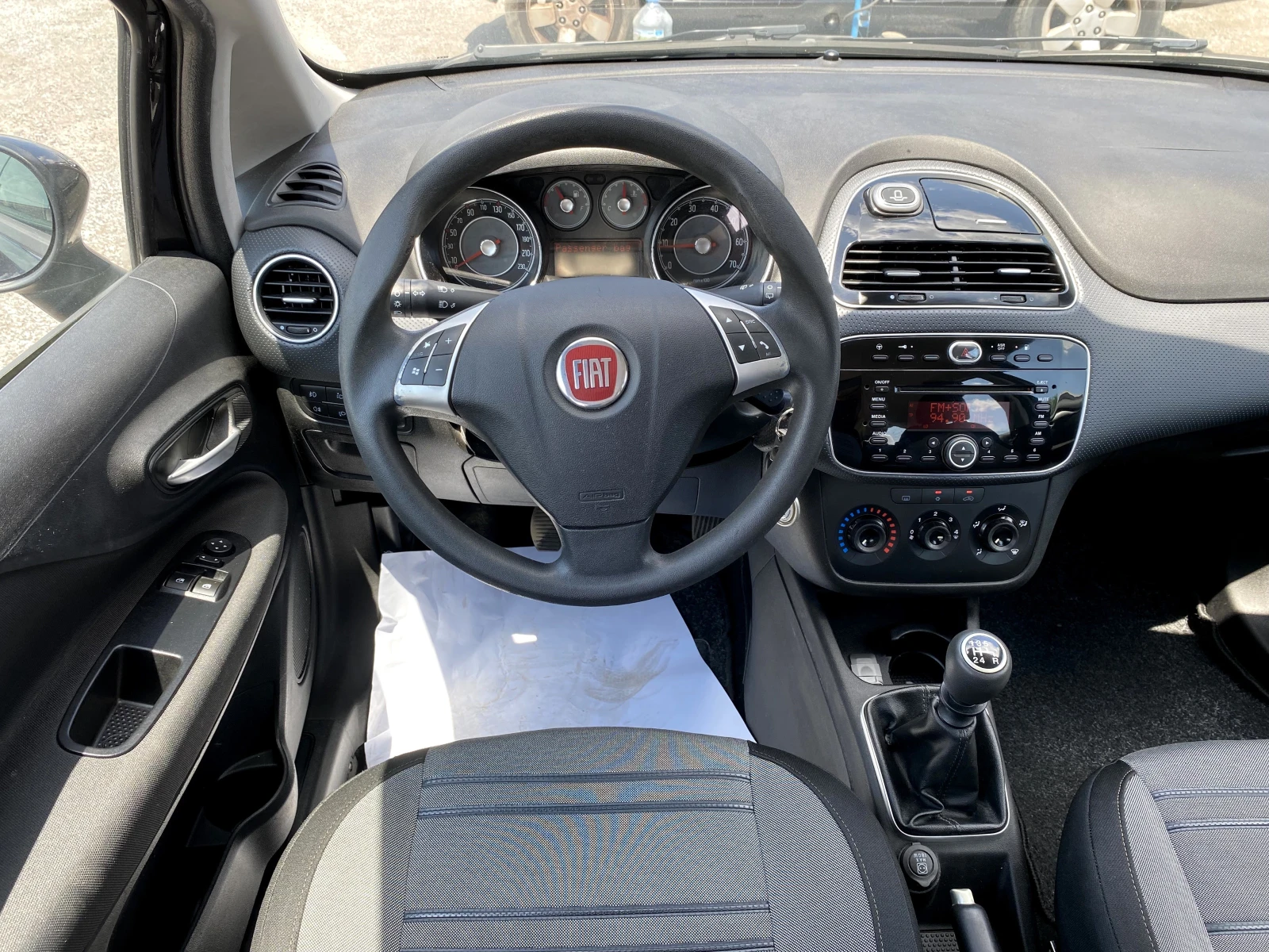 Fiat Punto Evo 1.4i Natural Power 154x.км---КТЕО---, снимка 7 - Автомобили и джипове - 55100393
