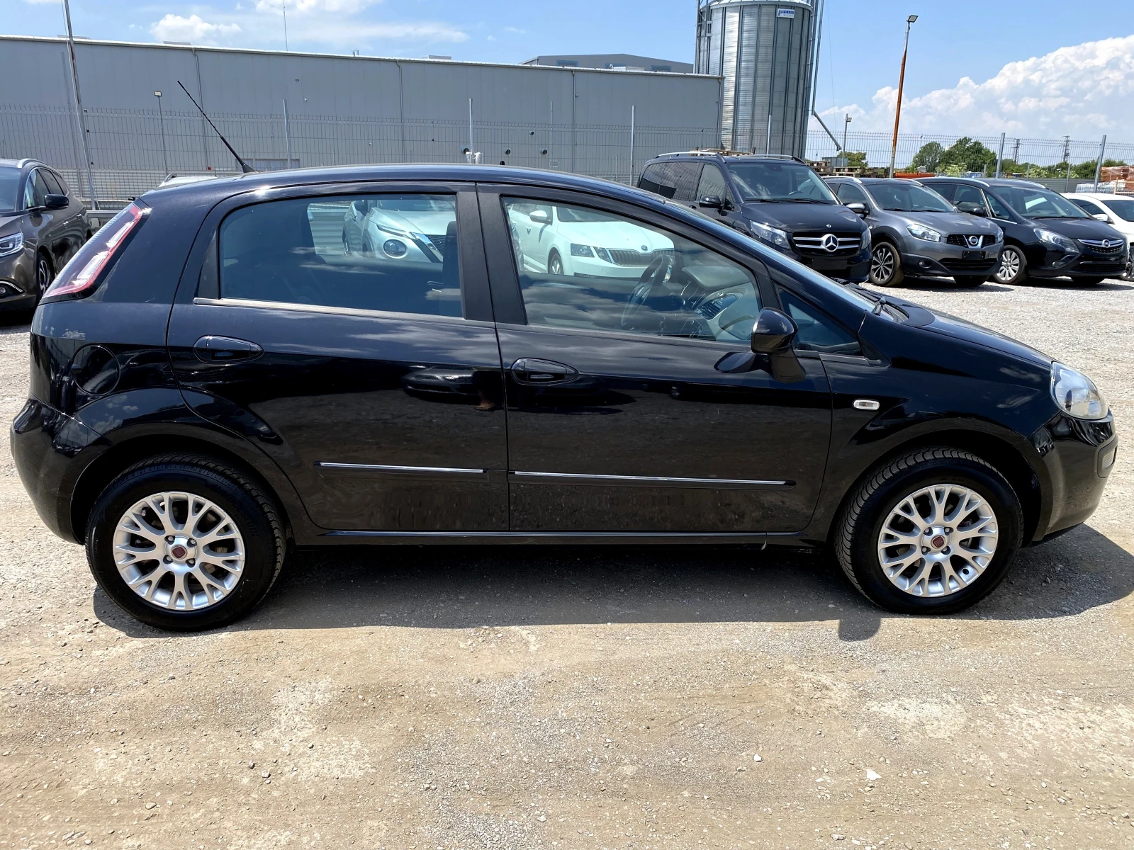 Fiat Punto Evo 1.4i Natural Power 154x.км---КТЕО---, снимка 5 - Автомобили и джипове - 55100393