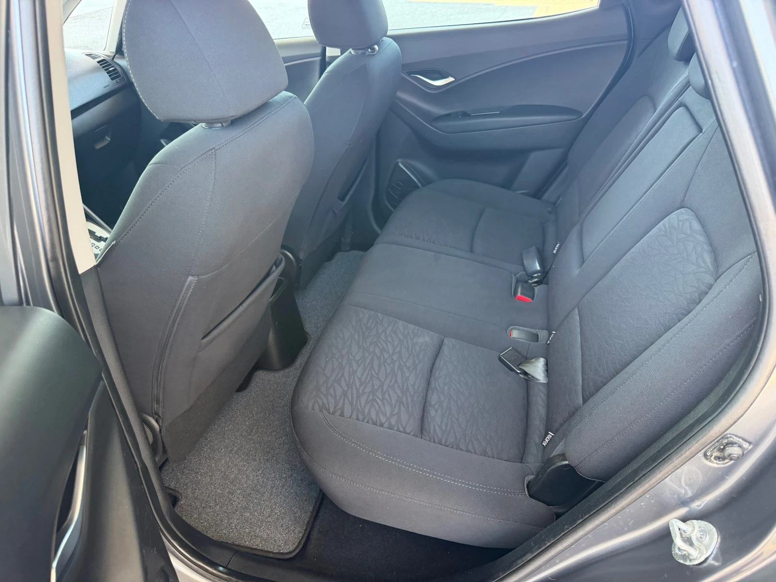 Hyundai Ix20 1.6i ��������� | Mobile.bg � ����������� 10