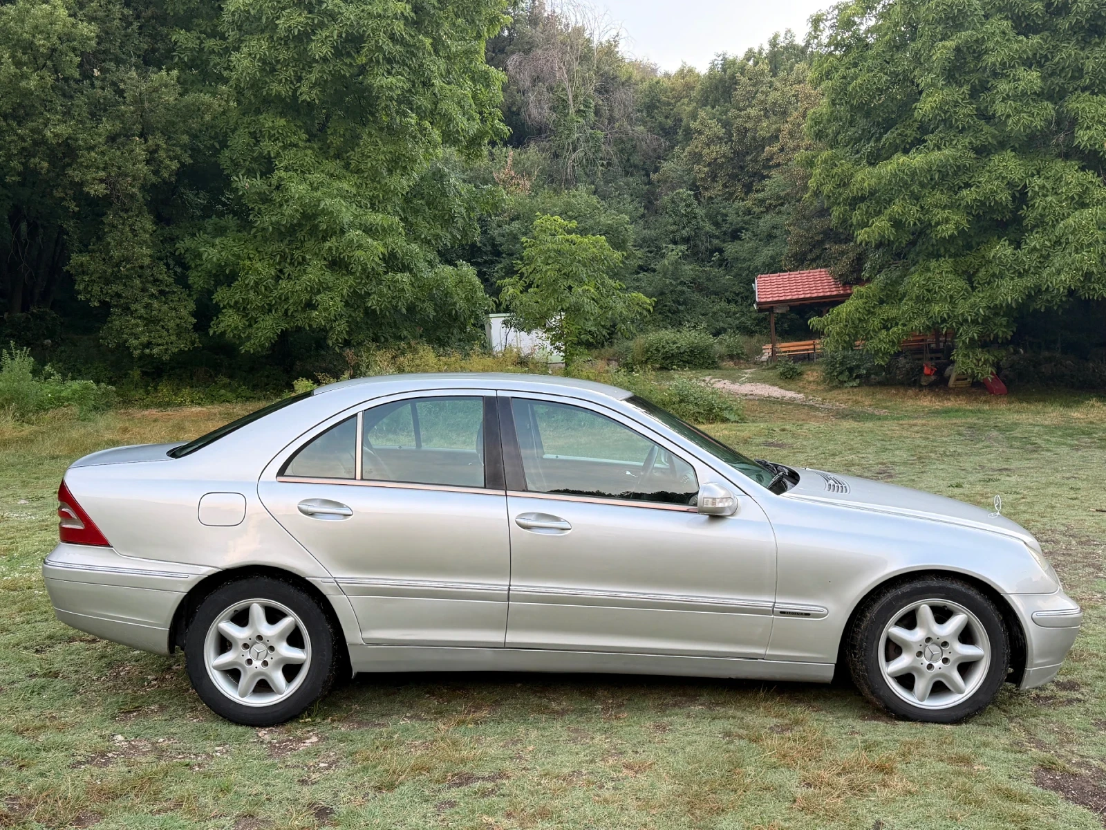 Mercedes-Benz C 220 CDI, снимка 4 - Автомобили и джипове - 55253404
