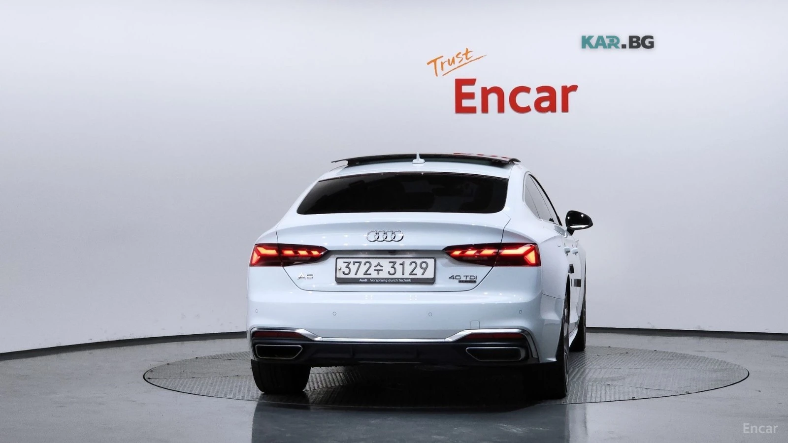 Audi A5 * S-LINE* ПАНО* KEYLESS* Camera* ПОДГРЕВ* , снимка 4 - Автомобили и джипове - 55352008