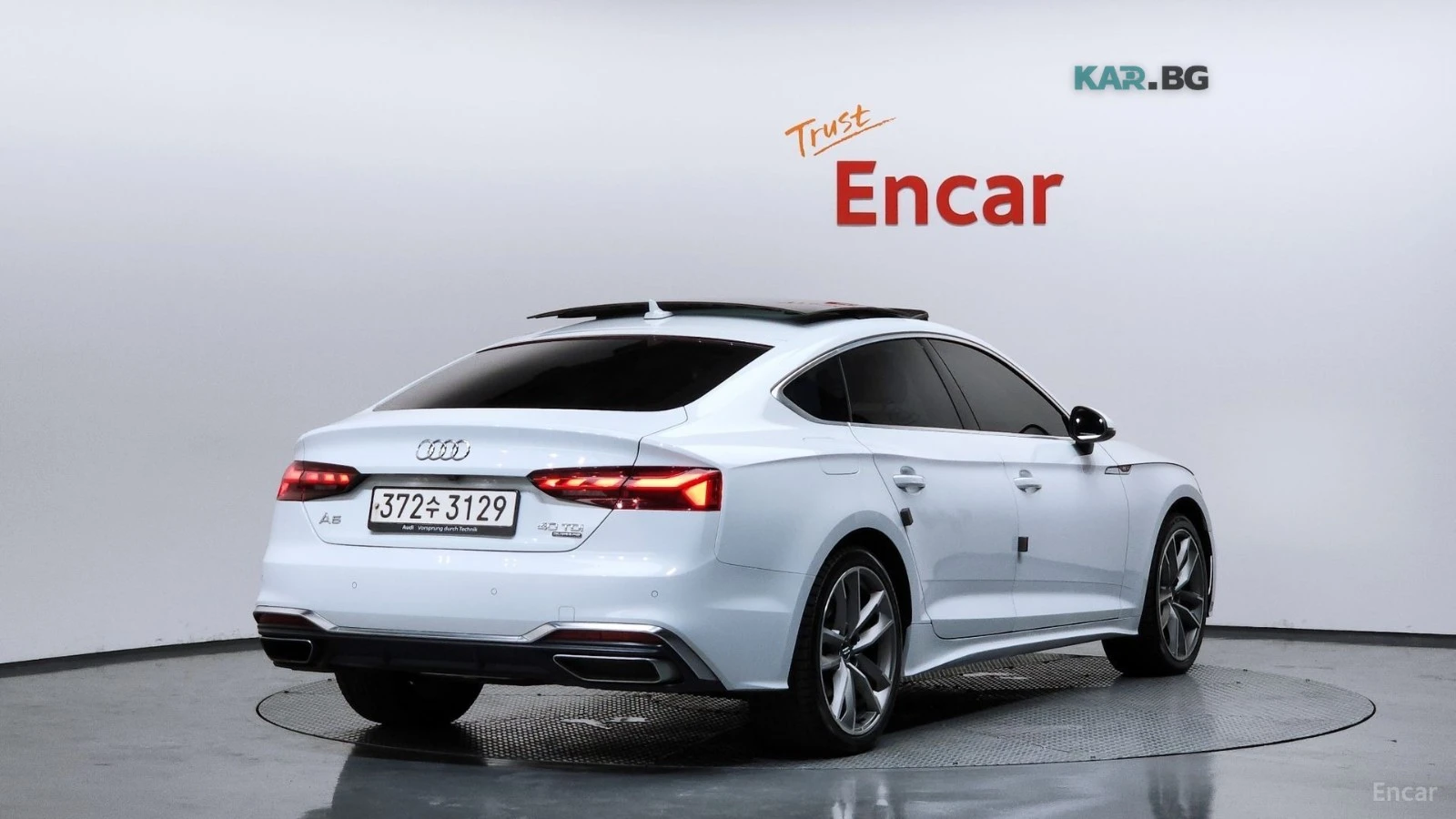Audi A5 * S-LINE* ПАНО* KEYLESS* Camera* ПОДГРЕВ* , снимка 2 - Автомобили и джипове - 55352008