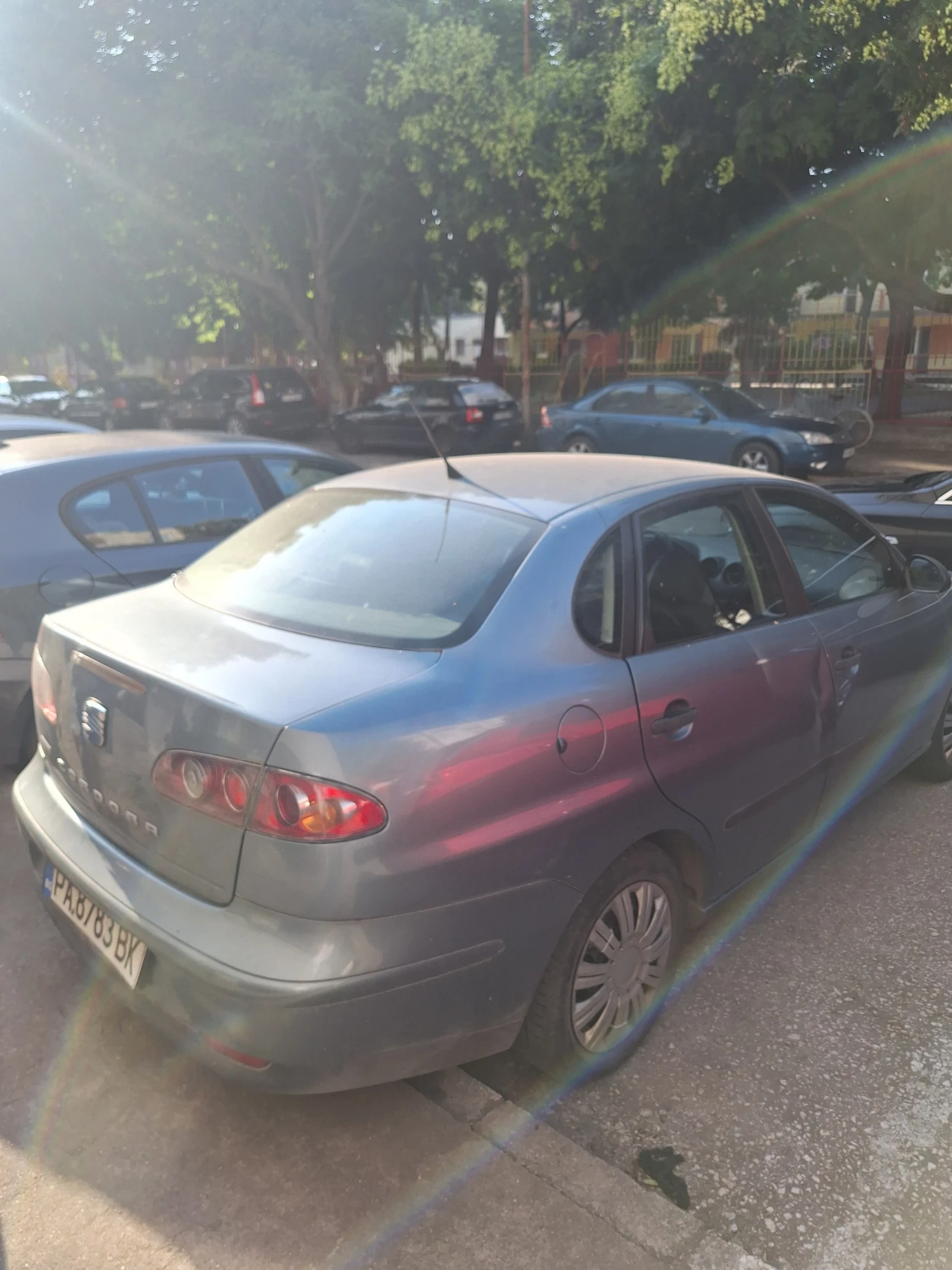 Seat Cordoba 1.4 Газ/бензин, снимка 2 - Автомобили и джипове - 55403674