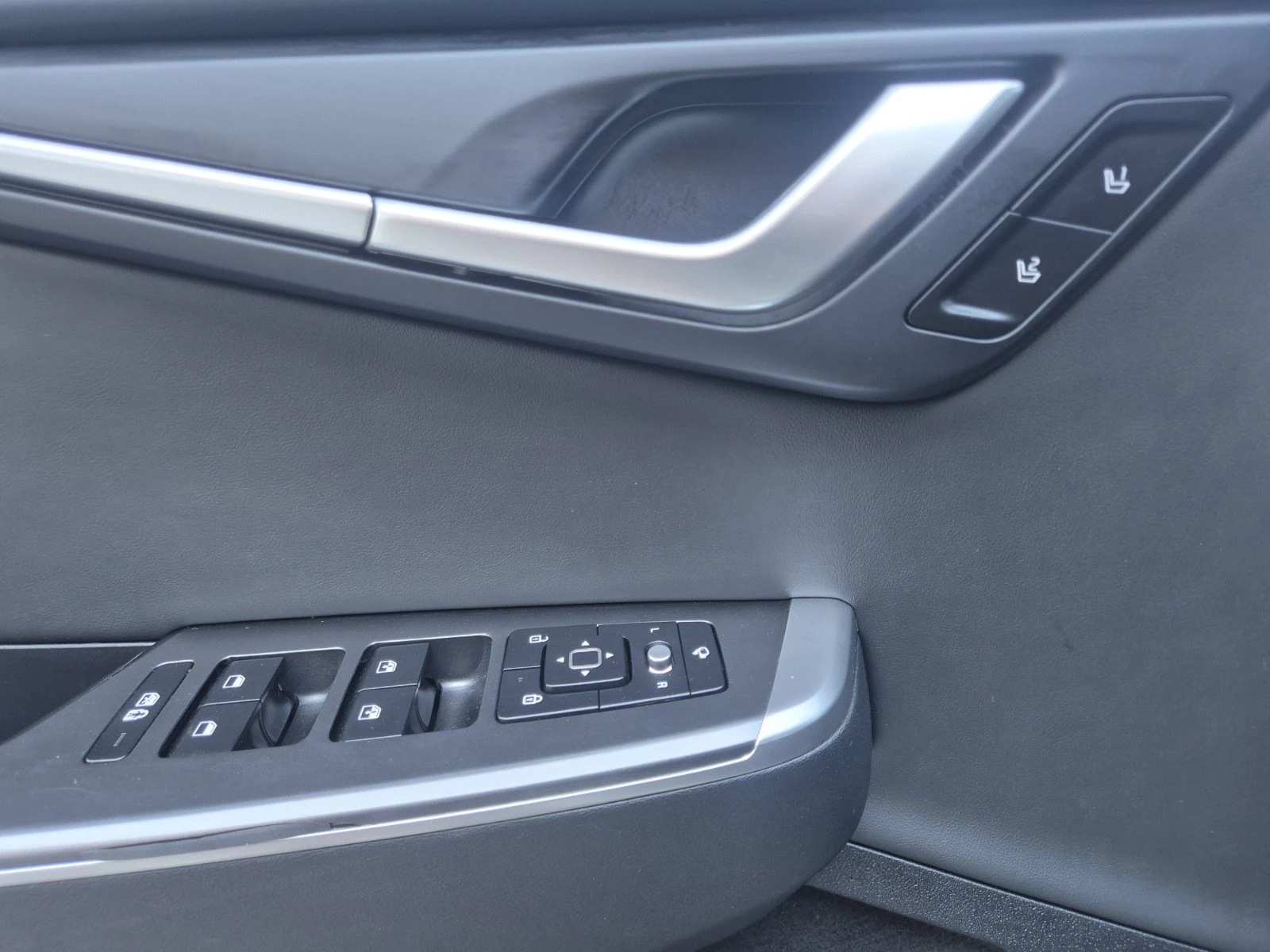 Kia EV6 RWD 77.4 kW, снимка 14 - Автомобили и джипове - 55536189