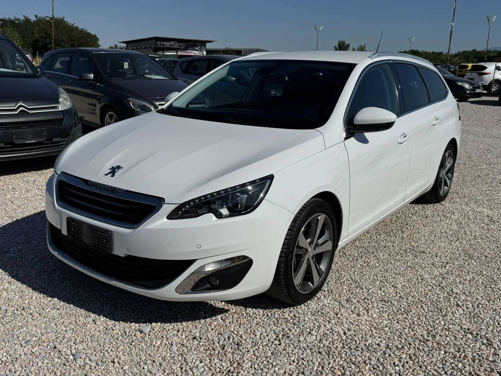 Peugeot 308 1.6 BLUE HDI ALLURE