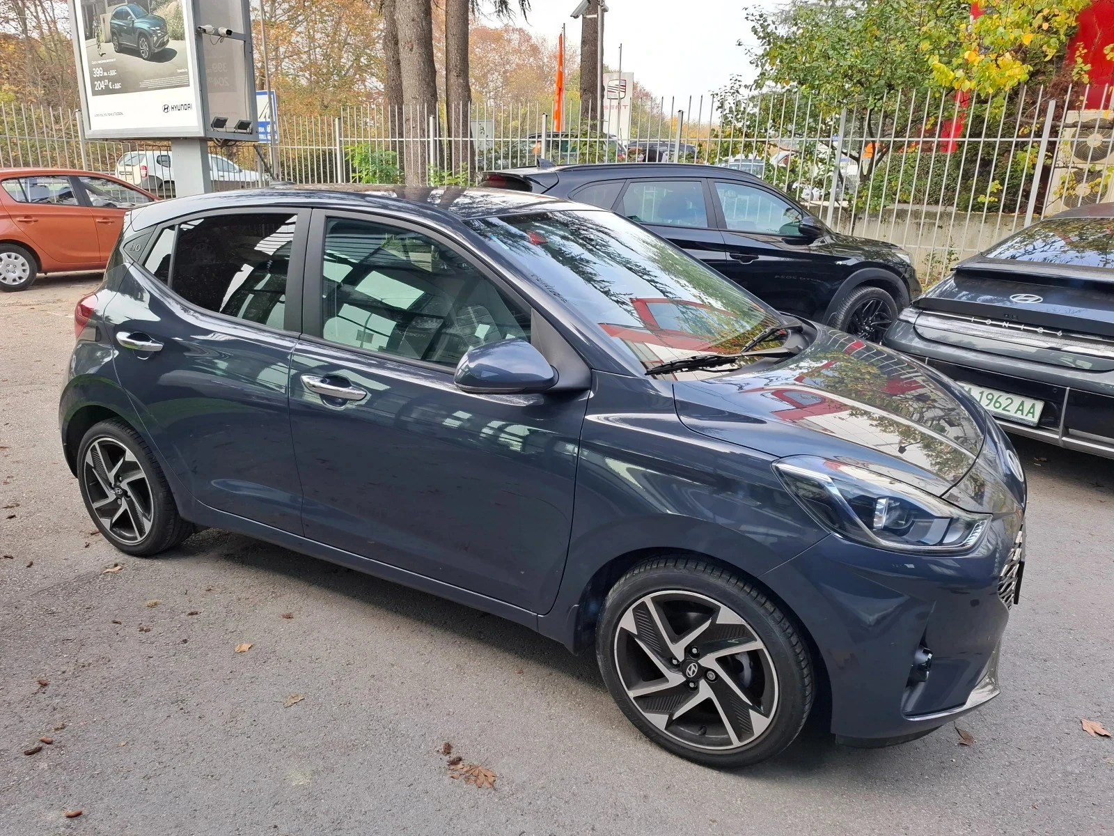 Hyundai I10 1.2 Premium, снимка 3 - Автомобили и джипове - 56039394