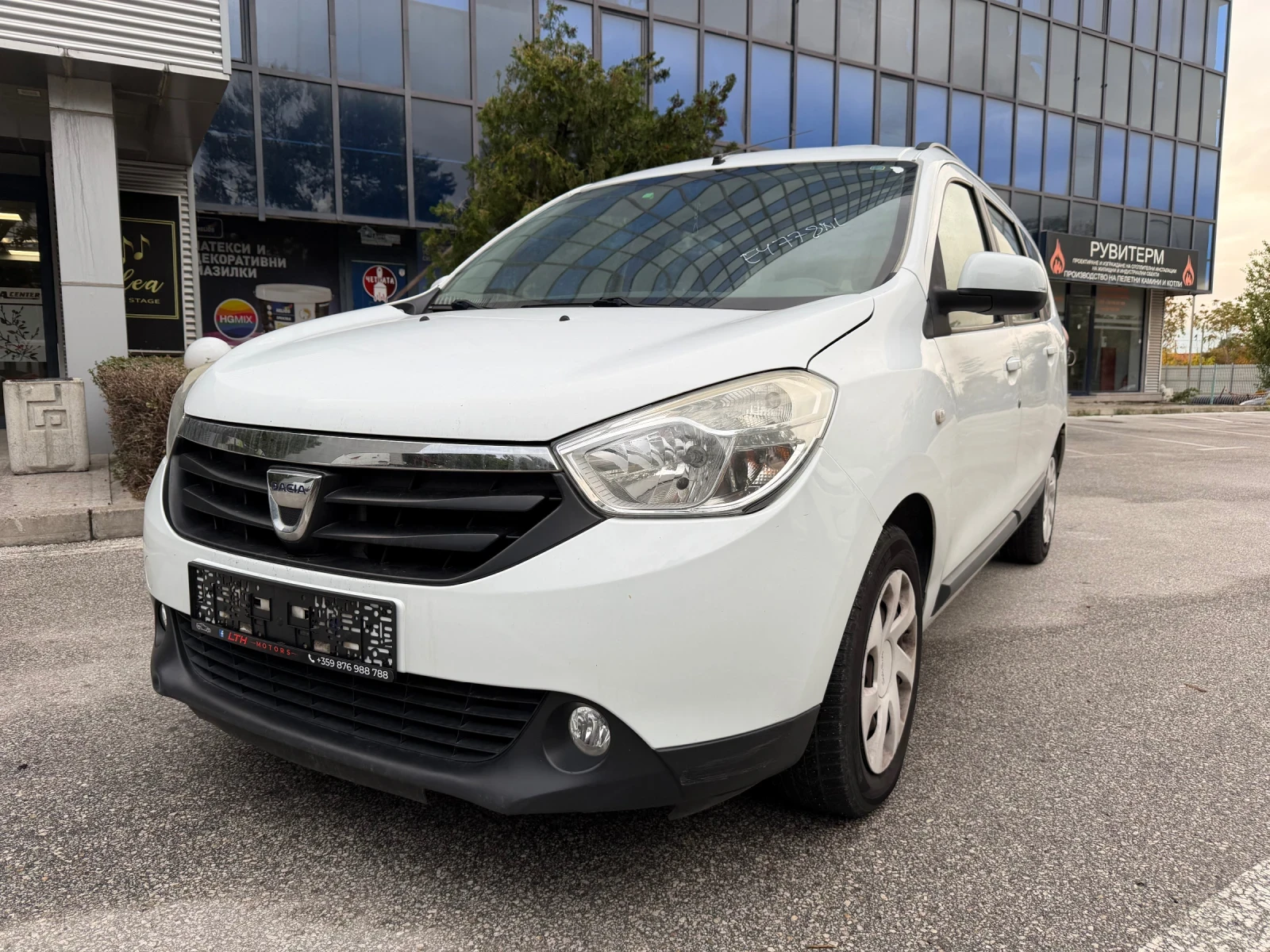Dacia Lodgy LPG | Navi | Laureate | Mobile.bg � ����������� 1