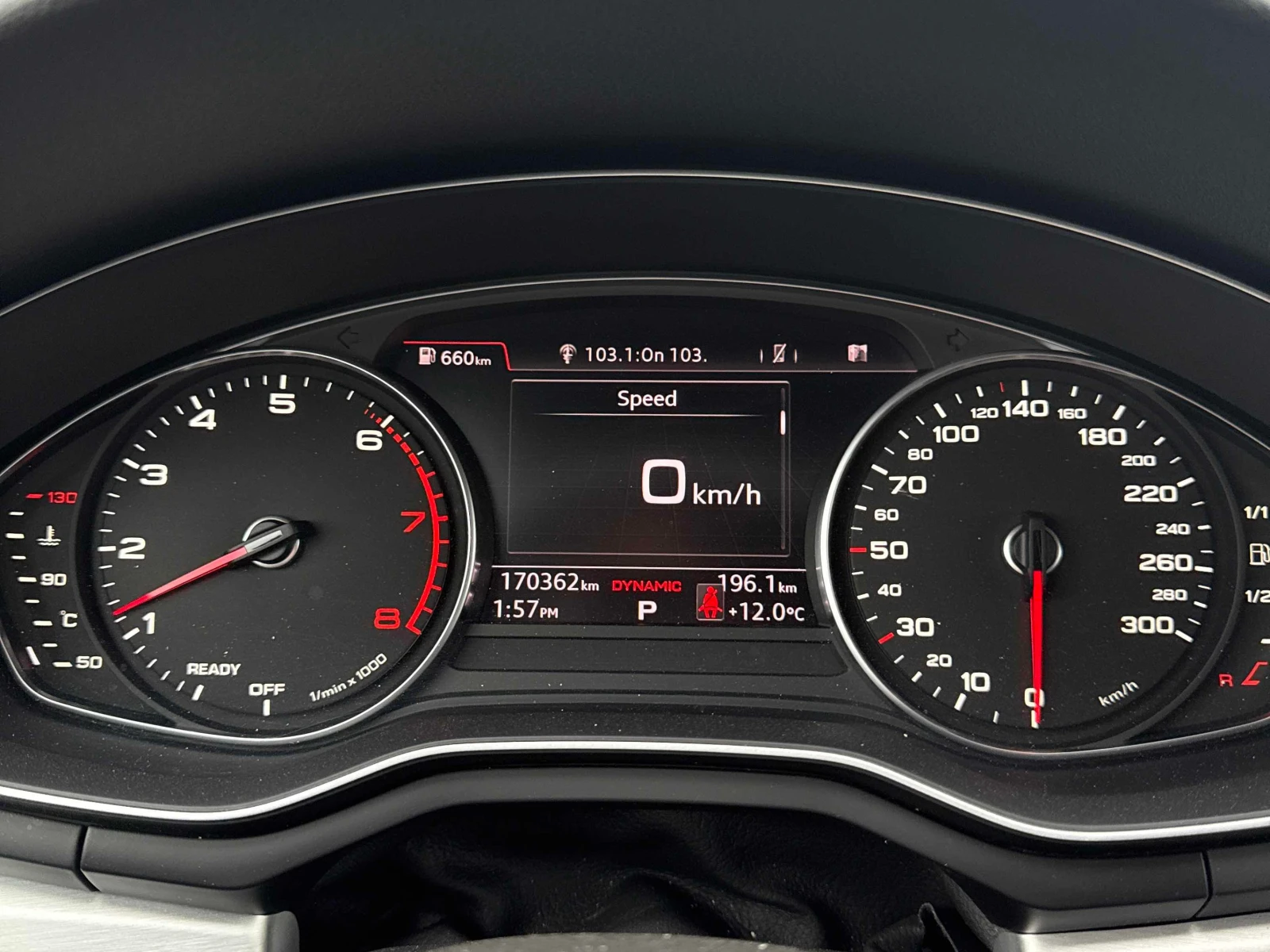 Audi A4 * CARFAX * ОТ ПРЕДСТАВИТЕЛСТВО * АВТОКРЕДИТ, снимка 8 - Автомобили и джипове - 56075921