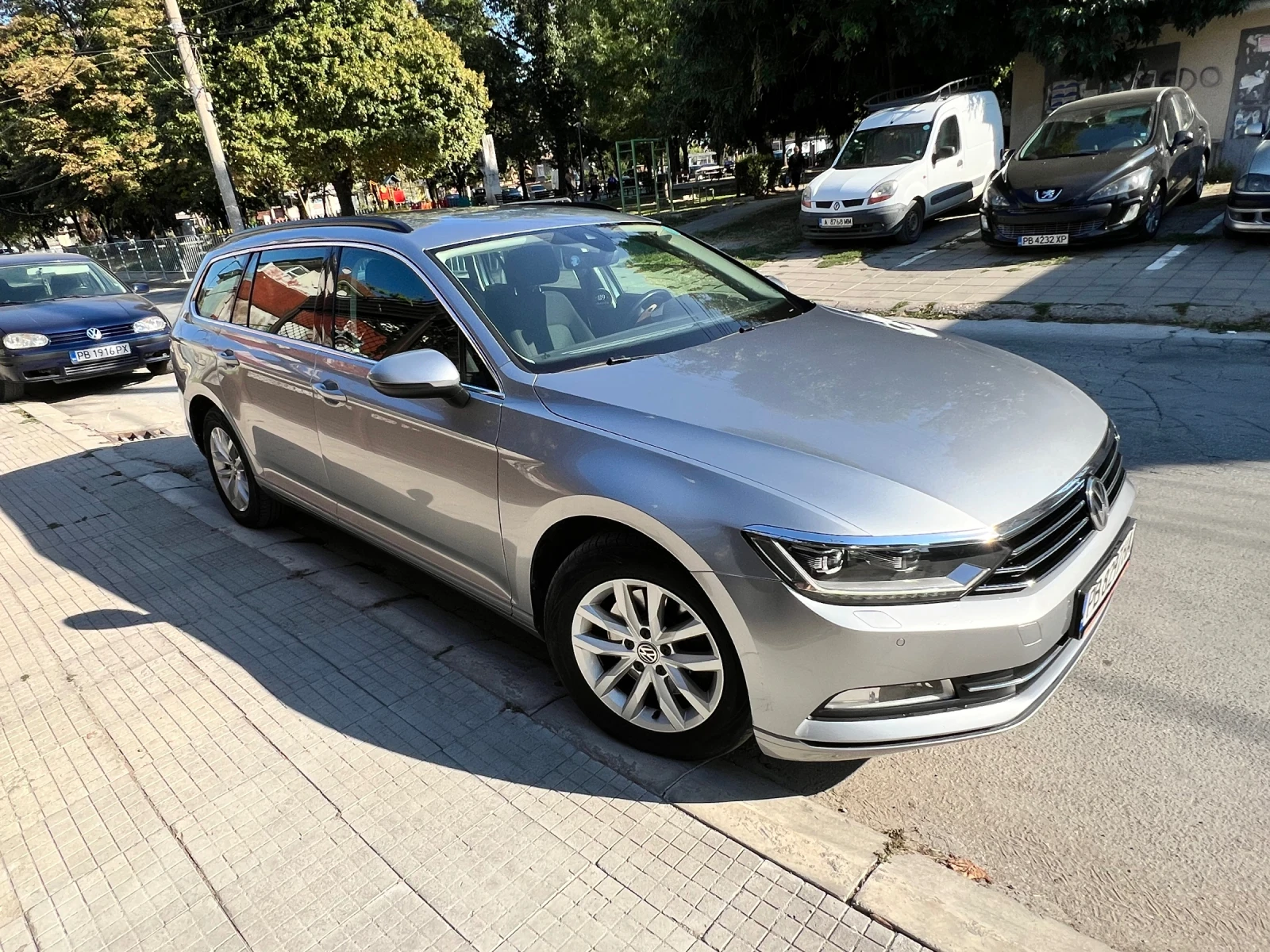 VW Passat, снимка 3 - Автомобили и джипове - 56153190