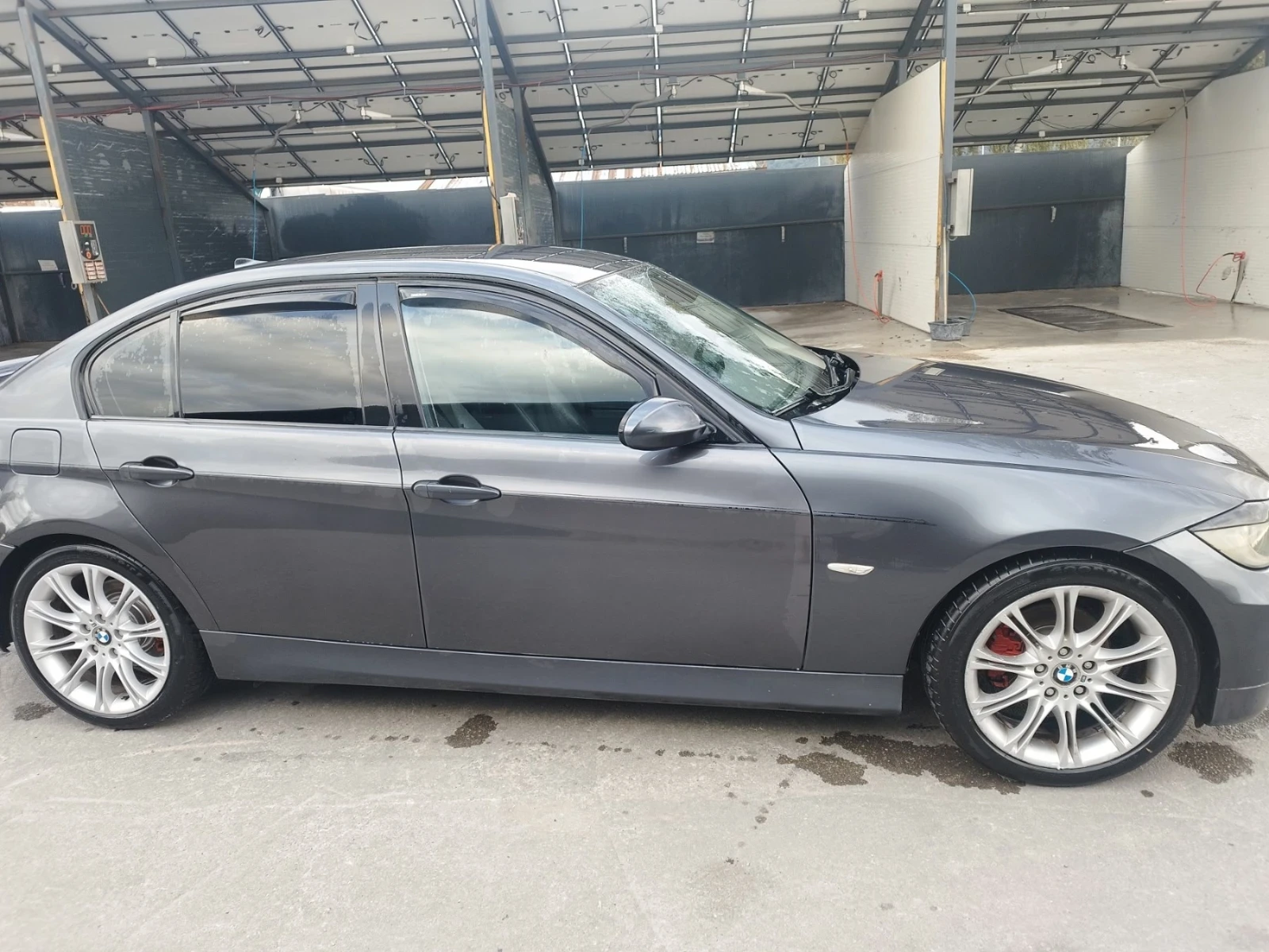 BMW 320 E90, снимка 4 - Автомобили и джипове - 56184325