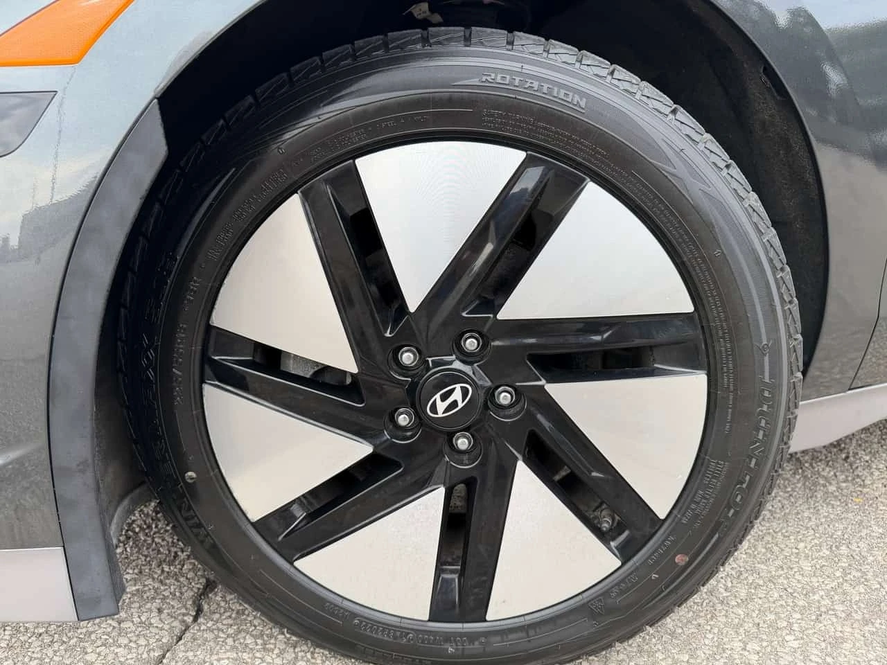 Hyundai Ioniq 6 Preferred RWD Long Range  CARFAX | Mobile.bg � ����������� 12
