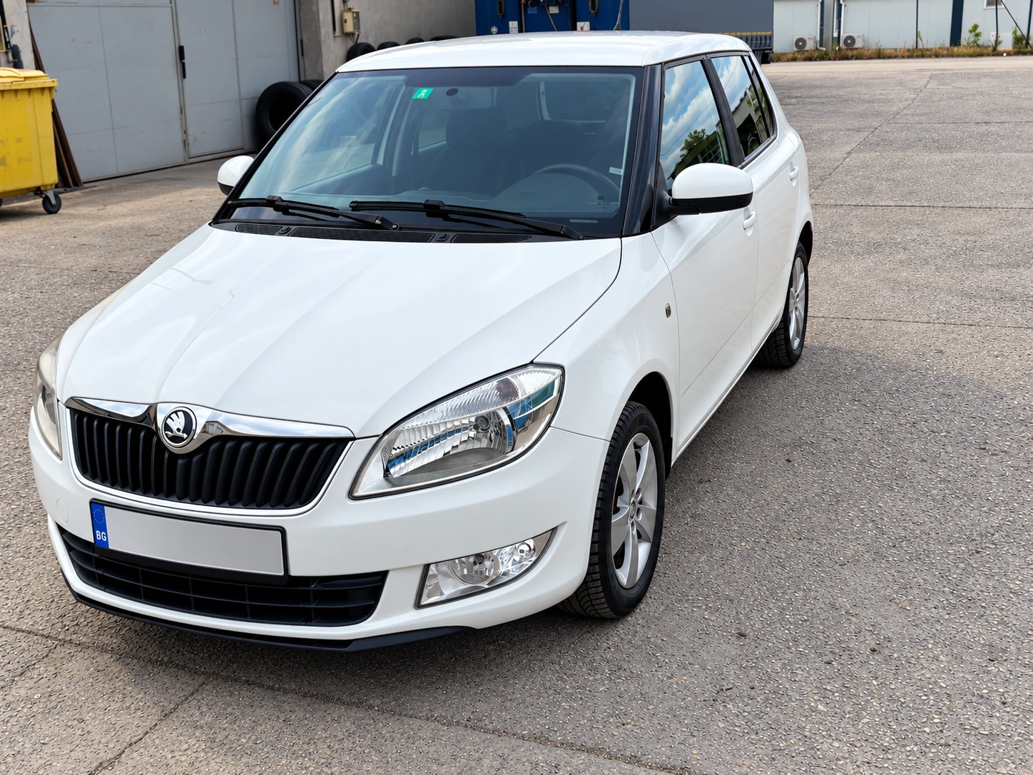 Skoda Fabia, снимка 4 - Автомобили и джипове - 56707228