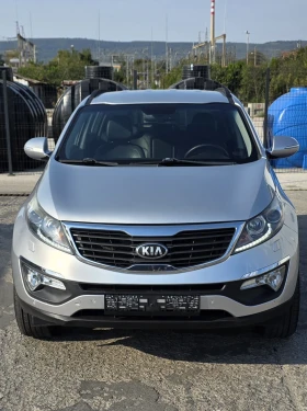 Kia Sportage 2.0i , 163к.с. 4х4, Автомат, Нави, Кожа, Камера, Т, снимка 2