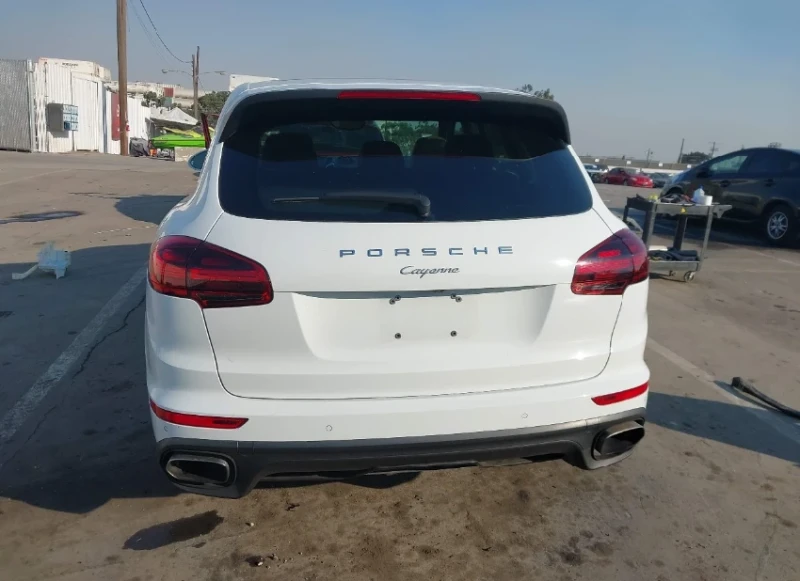 Porsche Cayenne, снимка 5 - Автомобили и джипове - 48735790