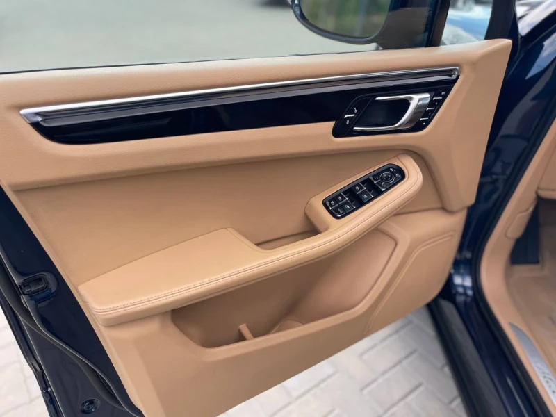 Porsche Macan, снимка 14 - Автомобили и джипове - 52841746