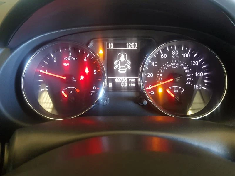 Nissan Qashqai 1.5,2.0 DCIЧАСТИ, снимка 5 - Автомобили и джипове - 2310250