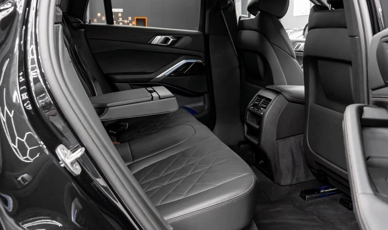 BMW X6 30d xDrive M-Packet, снимка 7 - Автомобили и джипове - 55250925