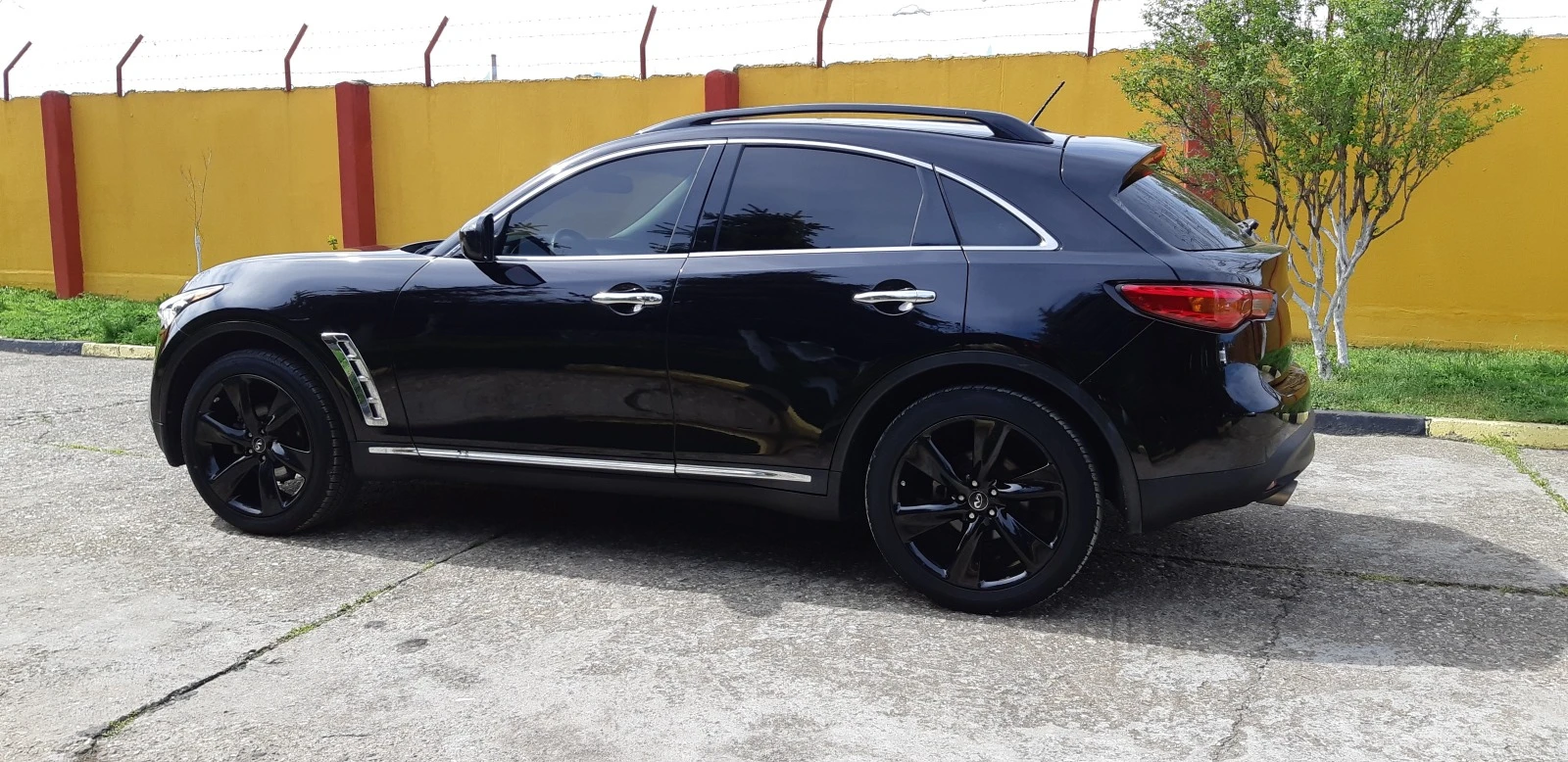 Infiniti QX70  - изображение 7