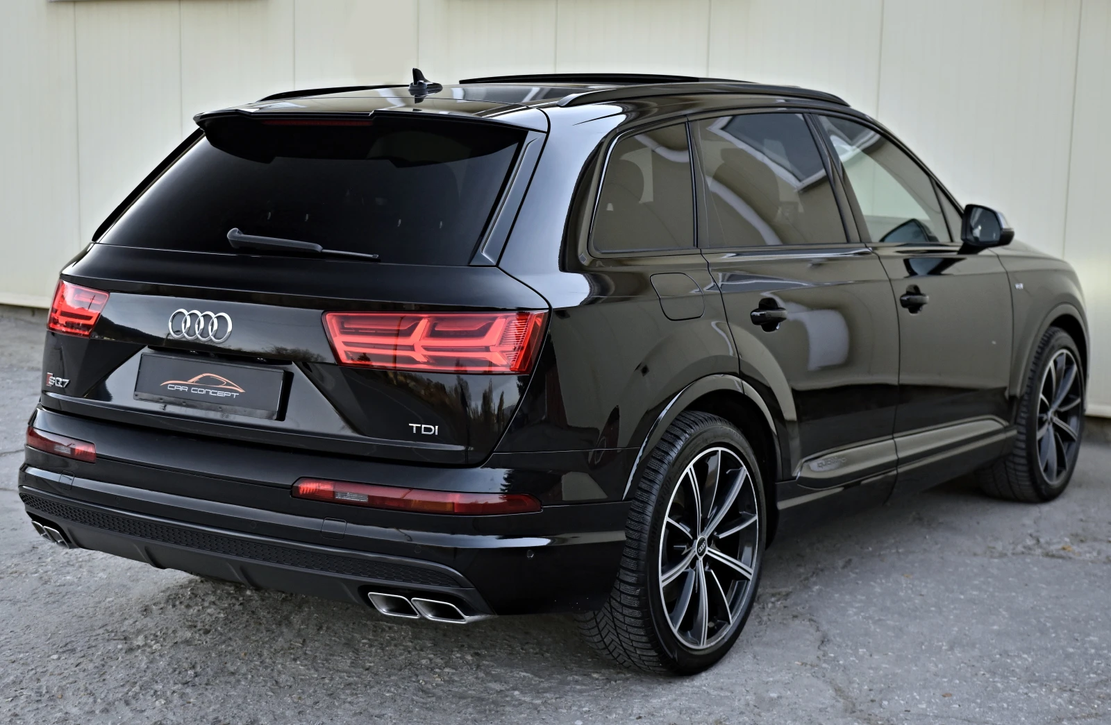 Audi SQ7 4.0 V8T MATRIX 21 PANO 360 EXCLUSIVE CARBON 7 SITZ - изображение 6