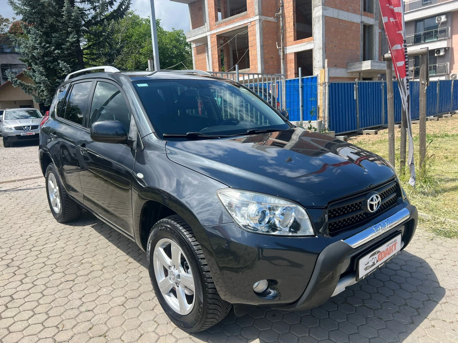 Toyota Rav4 2.2D-4D/РЕАЛНИ КМ ! ! !  - изображение 3