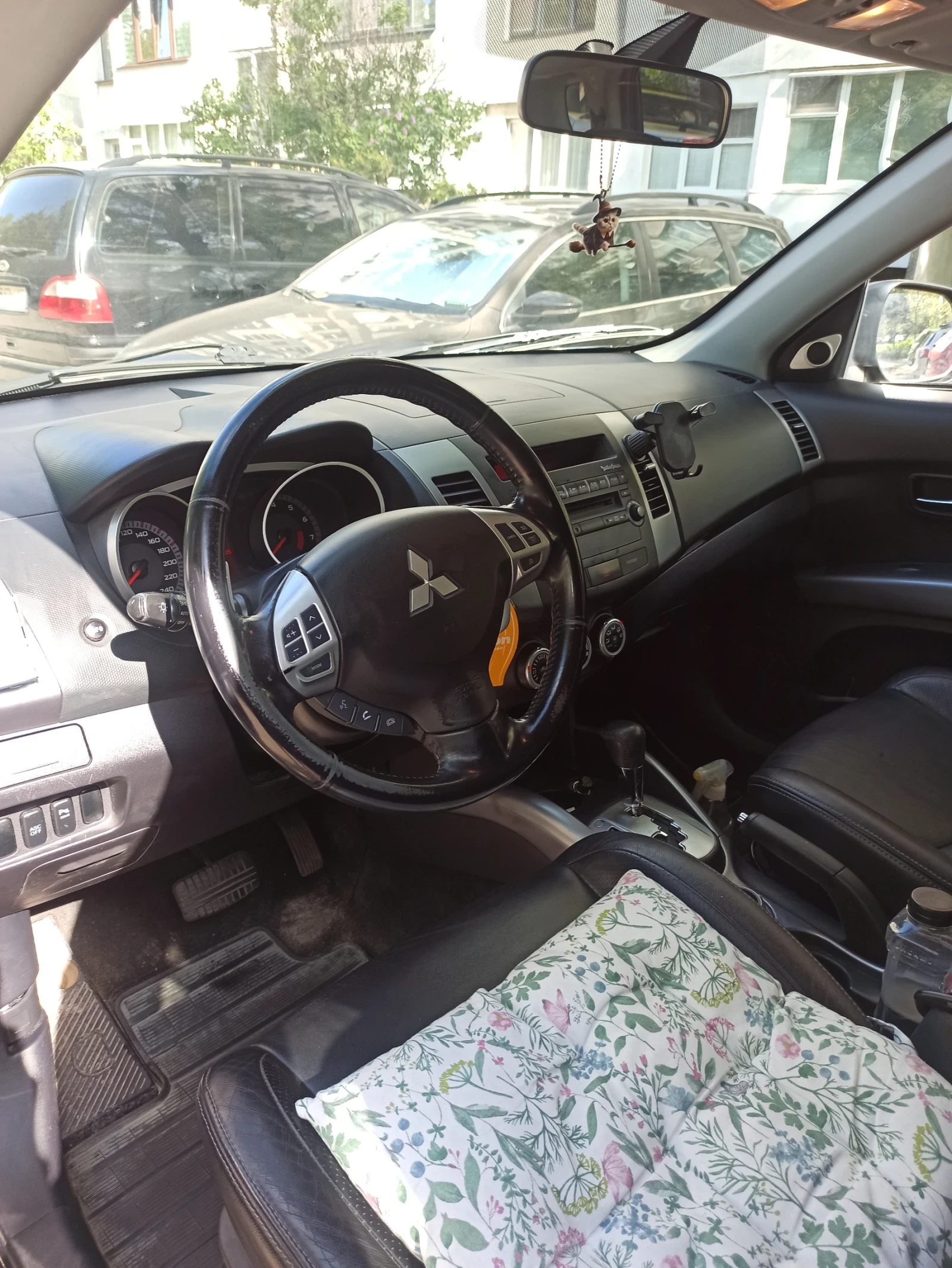 Mitsubishi Outlander 2.4 Flex 4WD, снимка 6 - Автомобили и джипове - 54351822