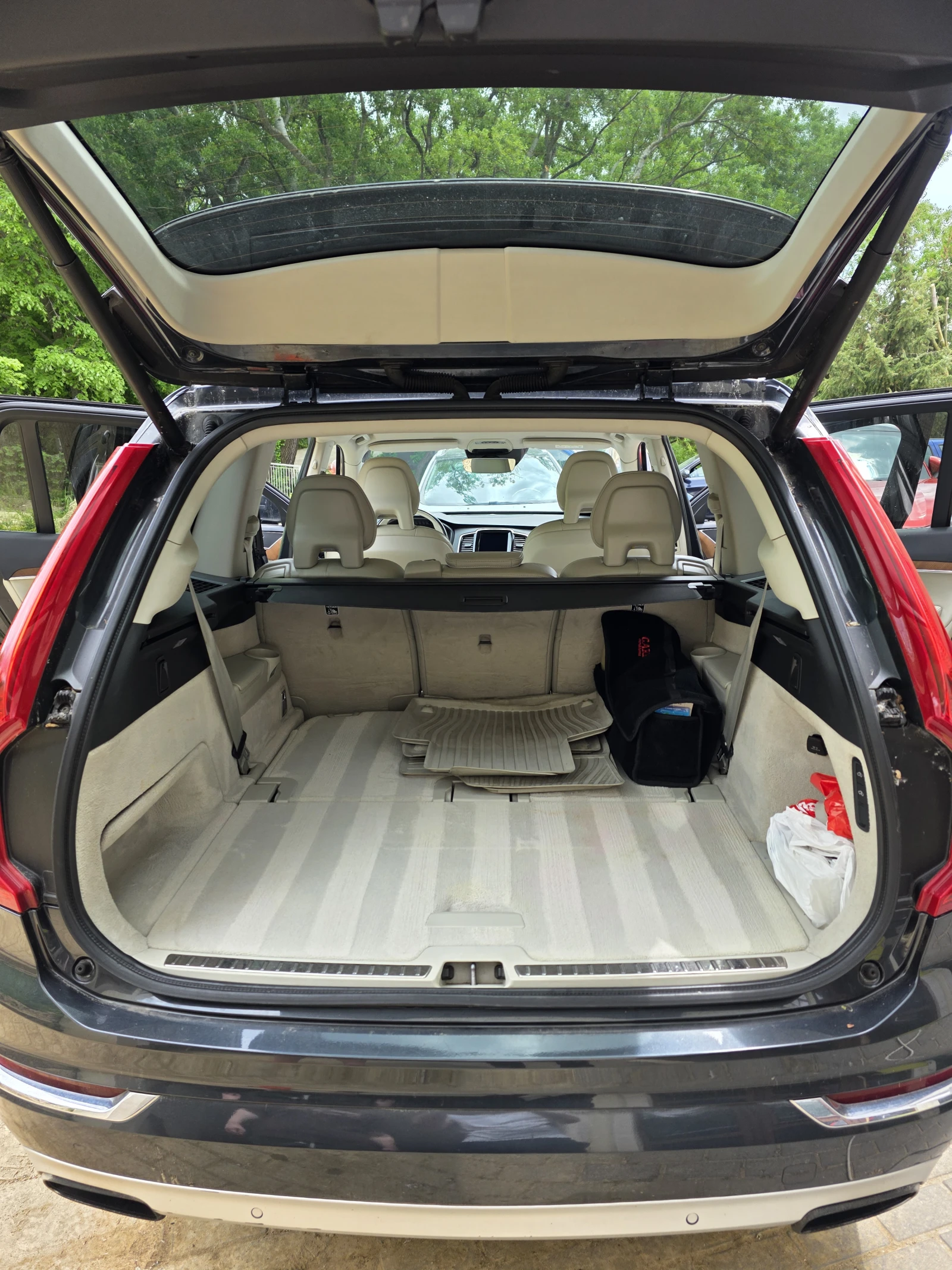 Volvo Xc90 D5 Inscription | Polestar | 7 места , снимка 14 - Автомобили и джипове - 54562201