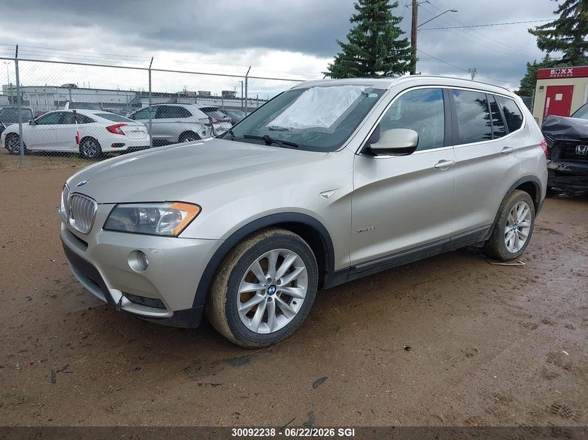 BMW X3 3.0l xDrive35I, снимка 2 - Автомобили и джипове - 55074067
