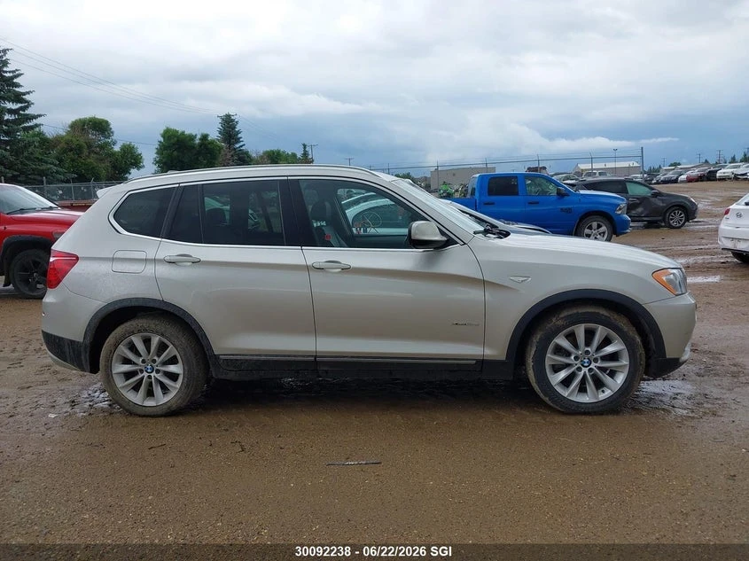 BMW X3 3.0l xDrive35I, снимка 13 - Автомобили и джипове - 55074067