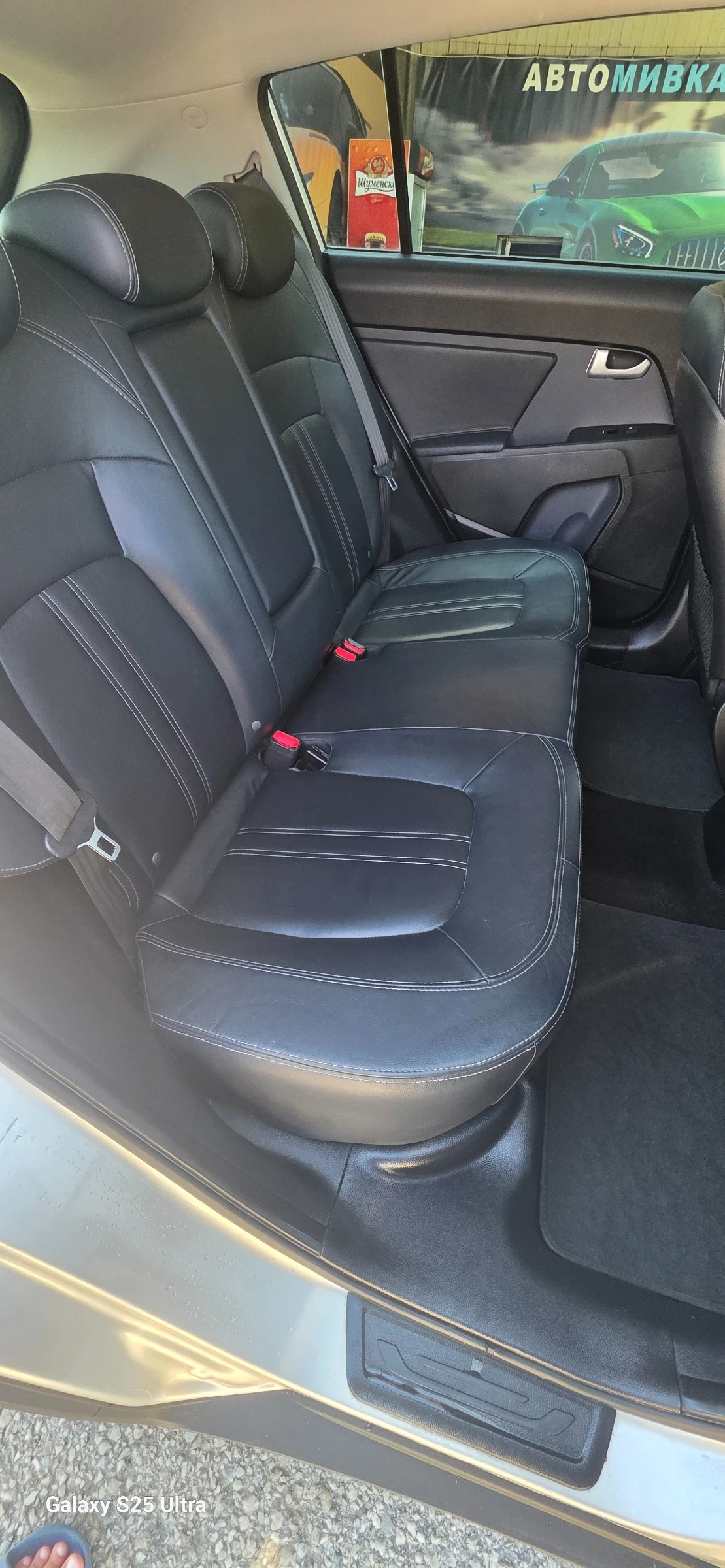 Kia Sportage 2.0i , 163к.с. 4х4, Автомат, Нави, Кожа, Камера, Т, снимка 14 - Автомобили и джипове - 56054586