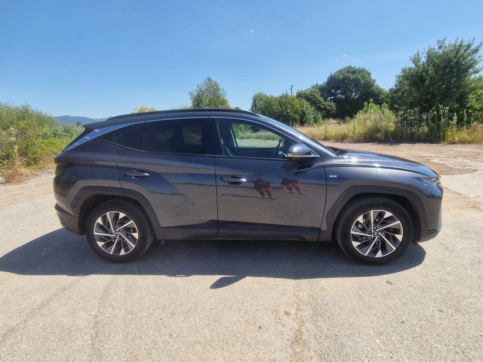 Hyundai Tucson 1.6 T GDI Exclusive, снимка 5 - Автомобили и джипове - 56172604