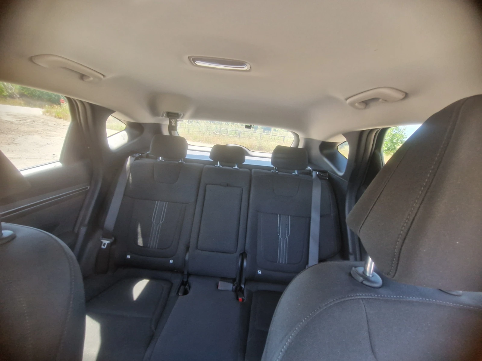 Hyundai Tucson 1.6 T GDI Exclusive, снимка 13 - Автомобили и джипове - 56172604