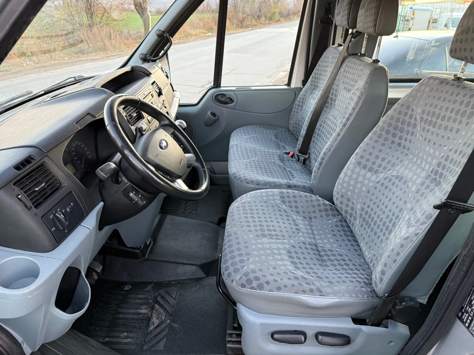 Ford Transit 2.2CDTI - изображение 10