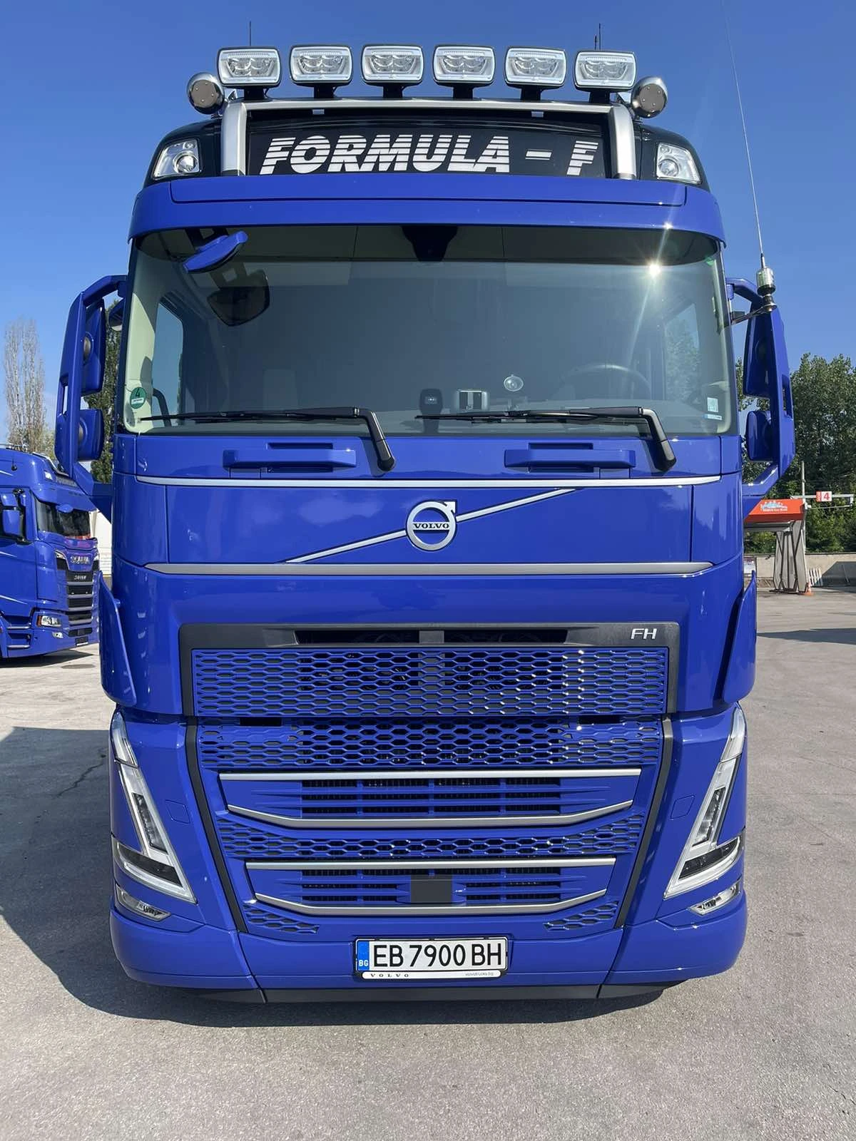 Volvo Fh XL, Retarder+ VEB, ACC, ParkCool - изображение 3