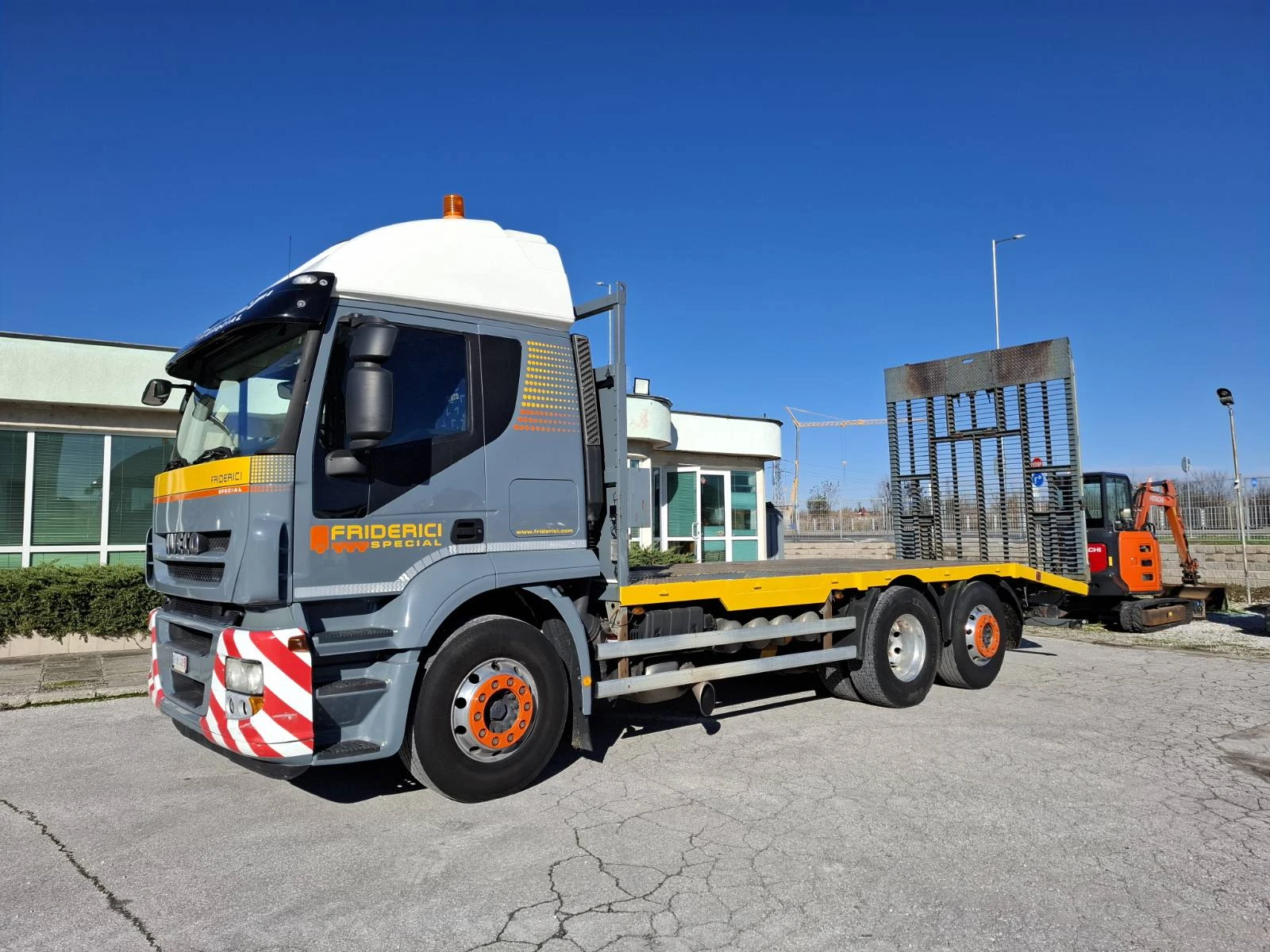 Iveco Stralis 260S45  ПЛАТФОРМА + ЛЕБЕДКА - изображение 3