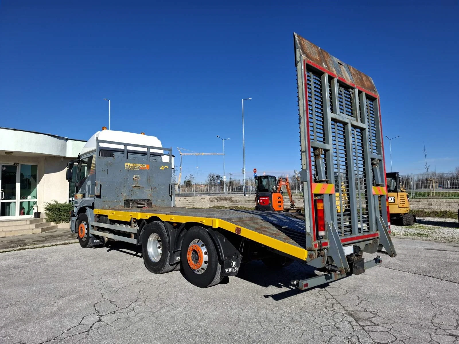 Iveco Stralis 260S45  ПЛАТФОРМА + ЛЕБЕДКА - изображение 10