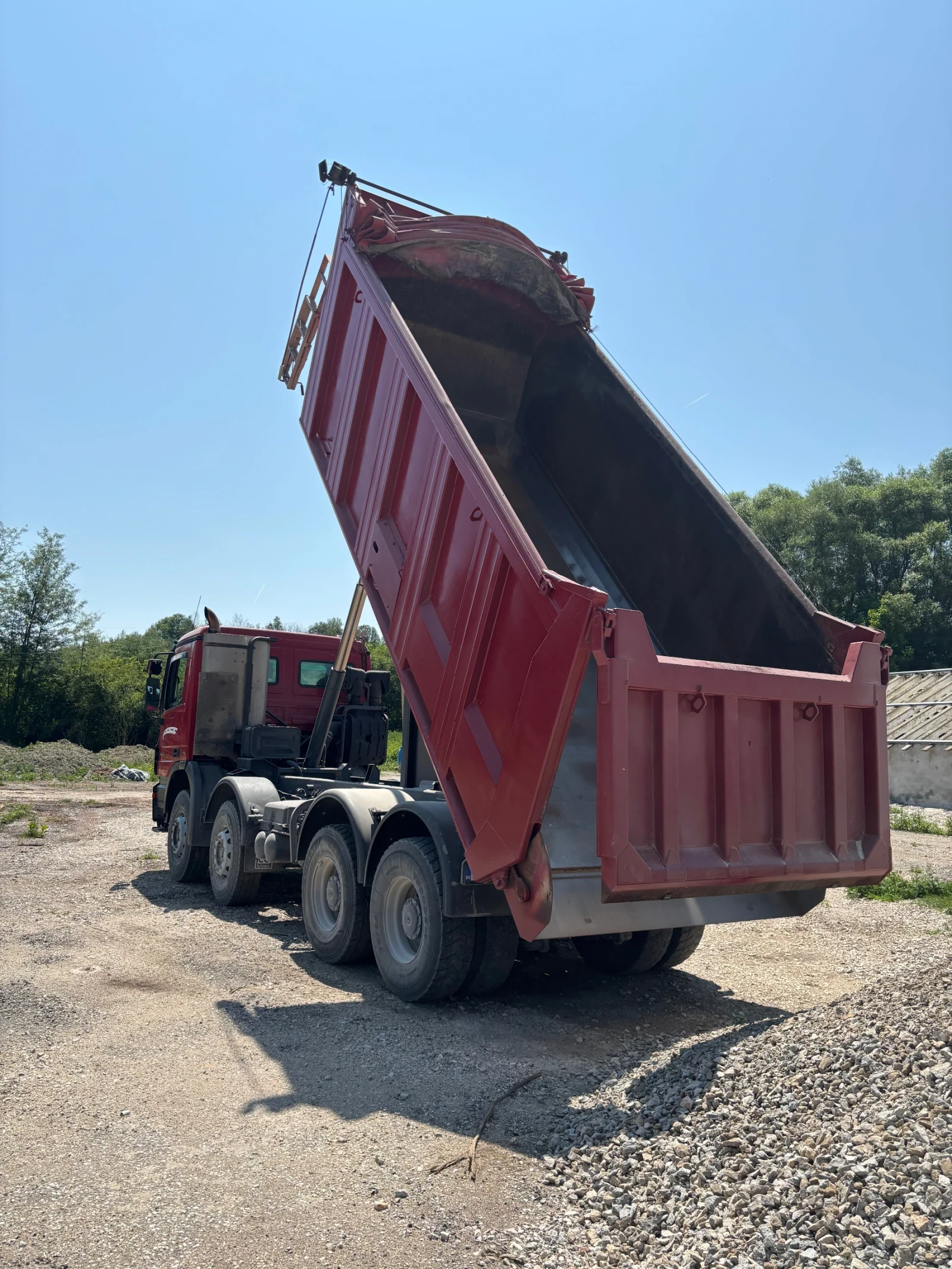 Mercedes-Benz 4143  - изображение 6