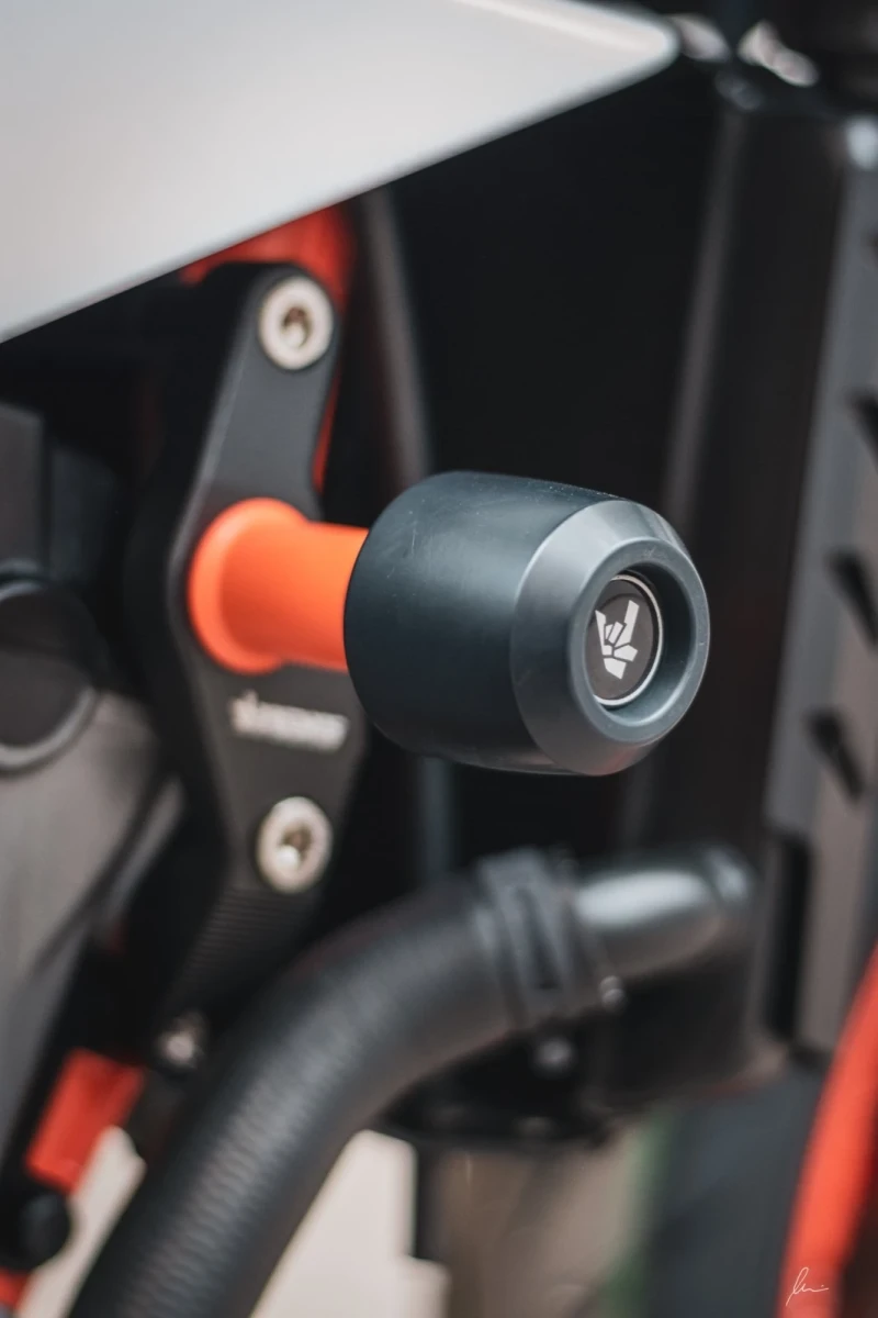 Ktm Duke 890R, снимка 8 - Мотоциклети и мототехника - 51947893