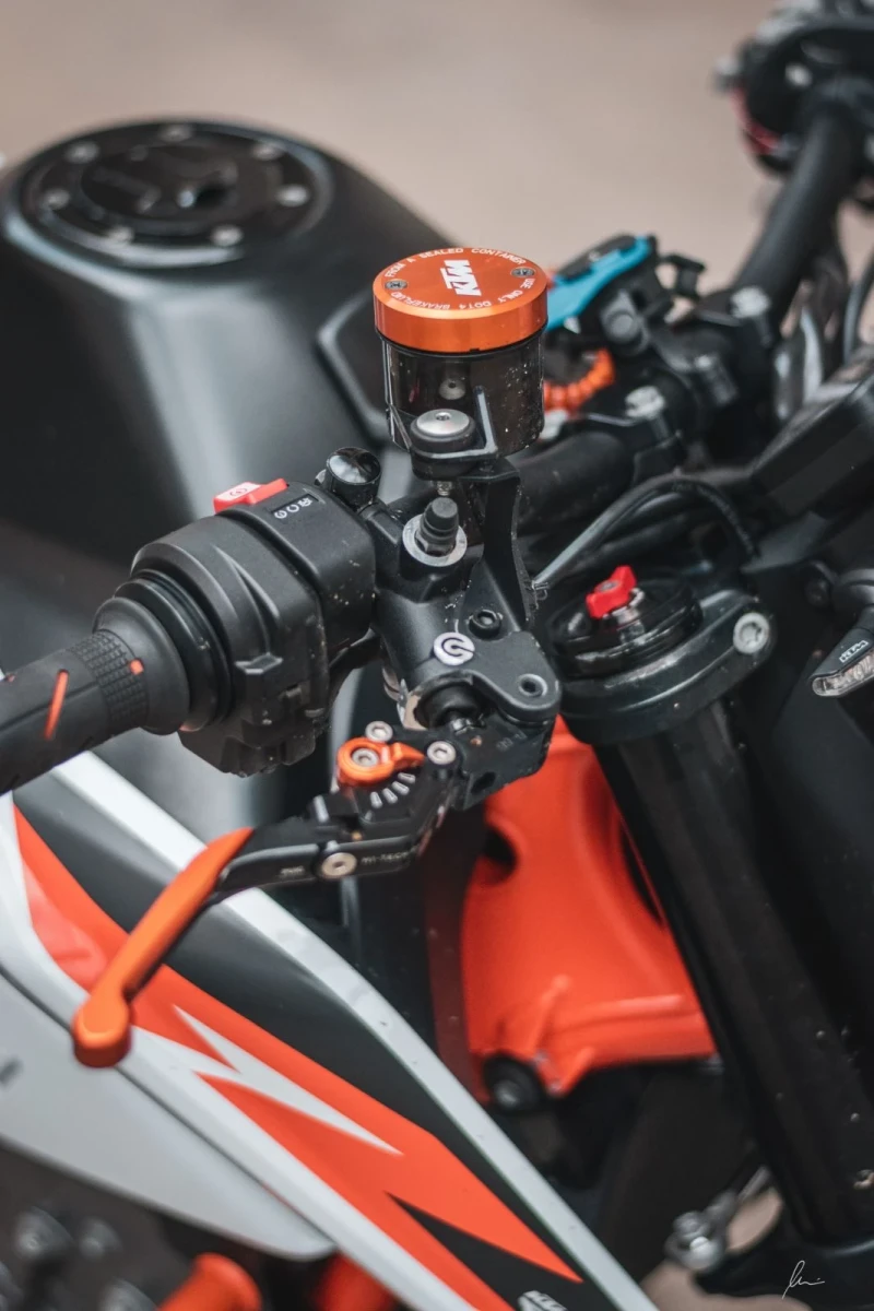 Ktm Duke 890R, снимка 12 - Мотоциклети и мототехника - 51947893