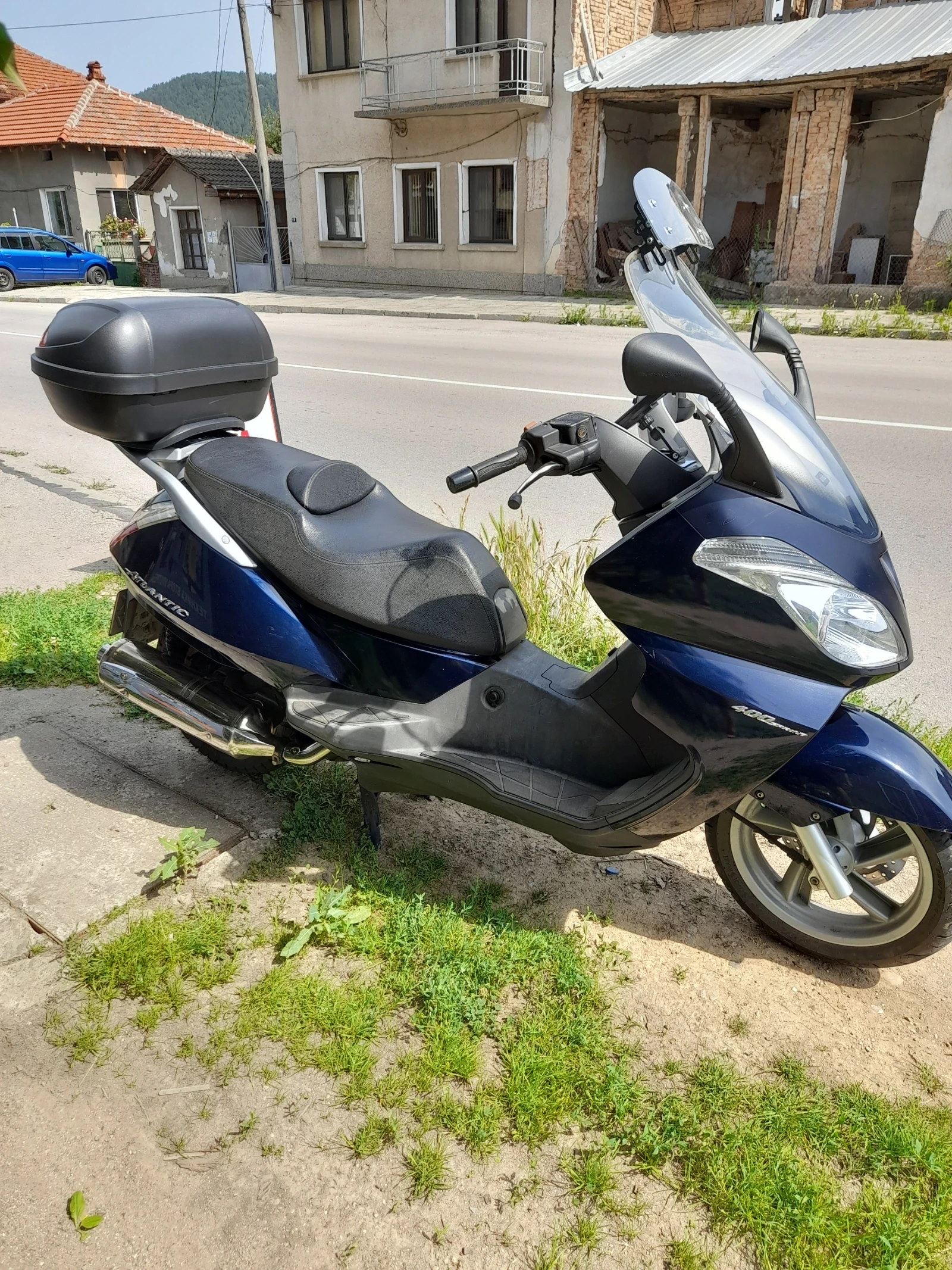 Aprilia Atlantic 400 SPRINT - изображение 2
