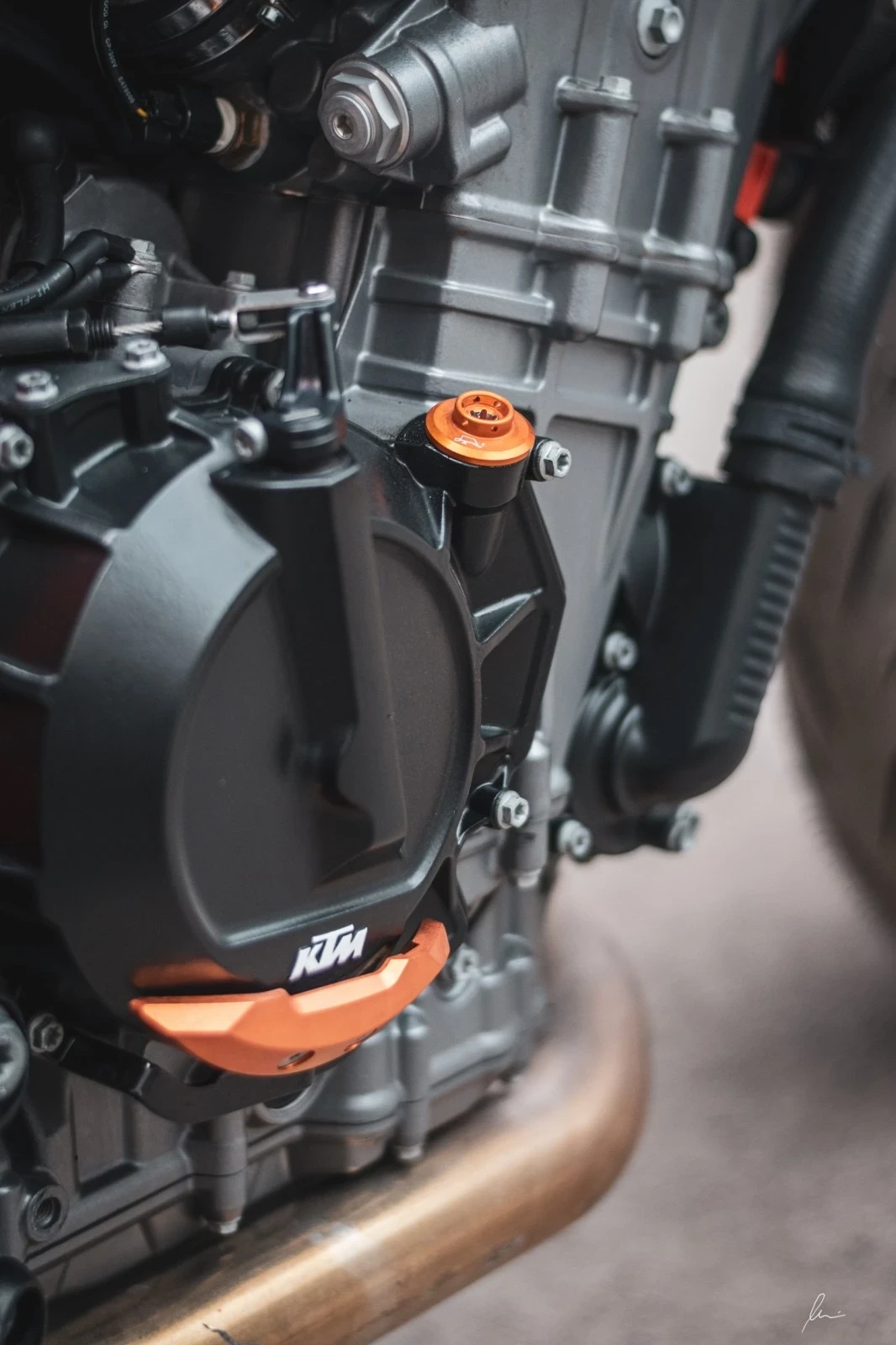 Ktm Duke 890R - изображение 7