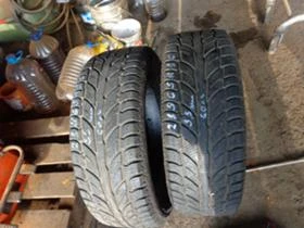 Гуми Зимни 215/65R16, снимка 4
