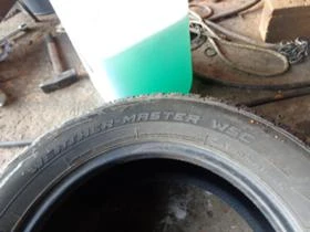 Гуми Зимни 215/65R16, снимка 8