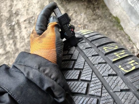 Гуми Зимни 245/60R18, снимка 2