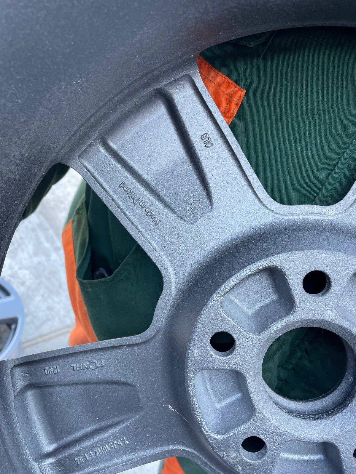 ������ | Mobile.bg � ����������� 8