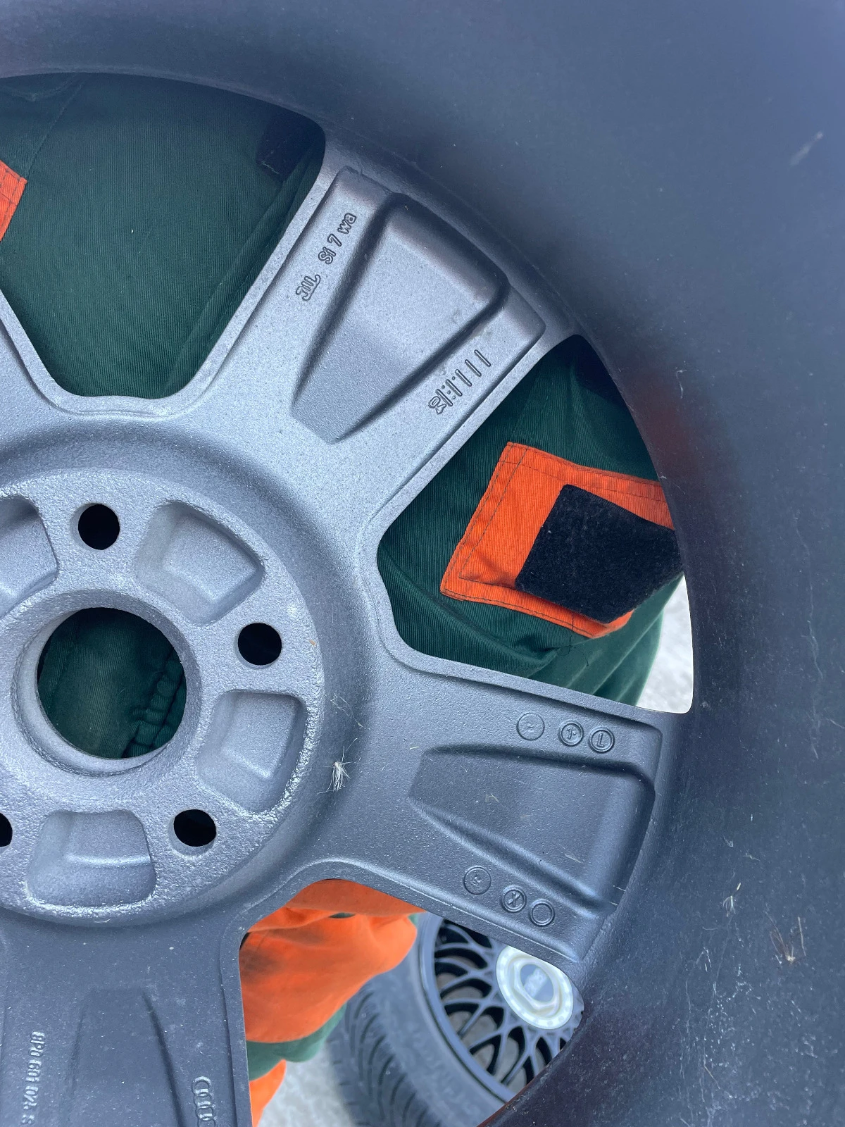 ������ | Mobile.bg � ����������� 9