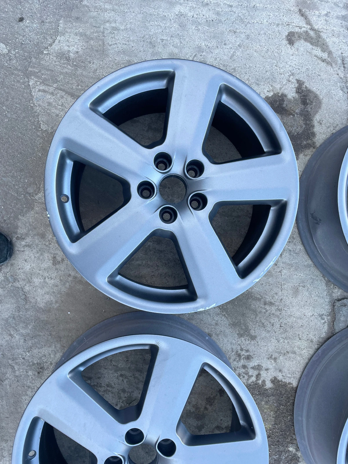 ������ | Mobile.bg � ����������� 3