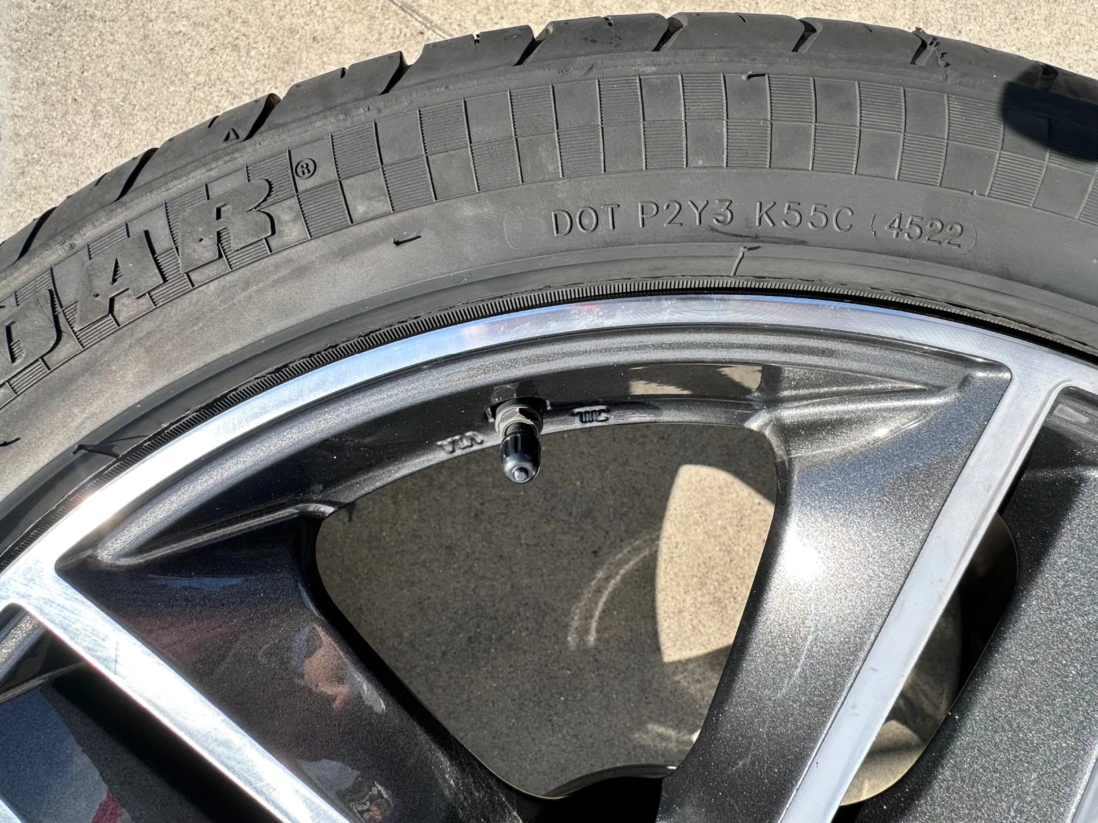 Гуми Летни 225/45R19, снимка 7 - Гуми и джанти - 54700907