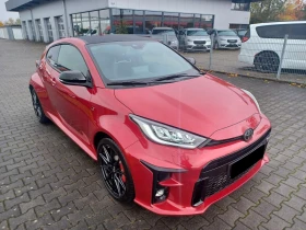 Toyota Yaris GR-FOUR PERFORMNACE PAKET CARBON CAM LED KEYLESS, снимка 3