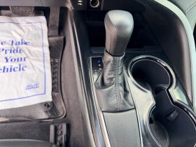 Toyota Camry LE* , снимка 13
