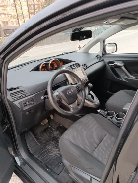 Toyota Verso 1.8 benzin/Automatic/panorama/navi/ Full Extri , снимка 8